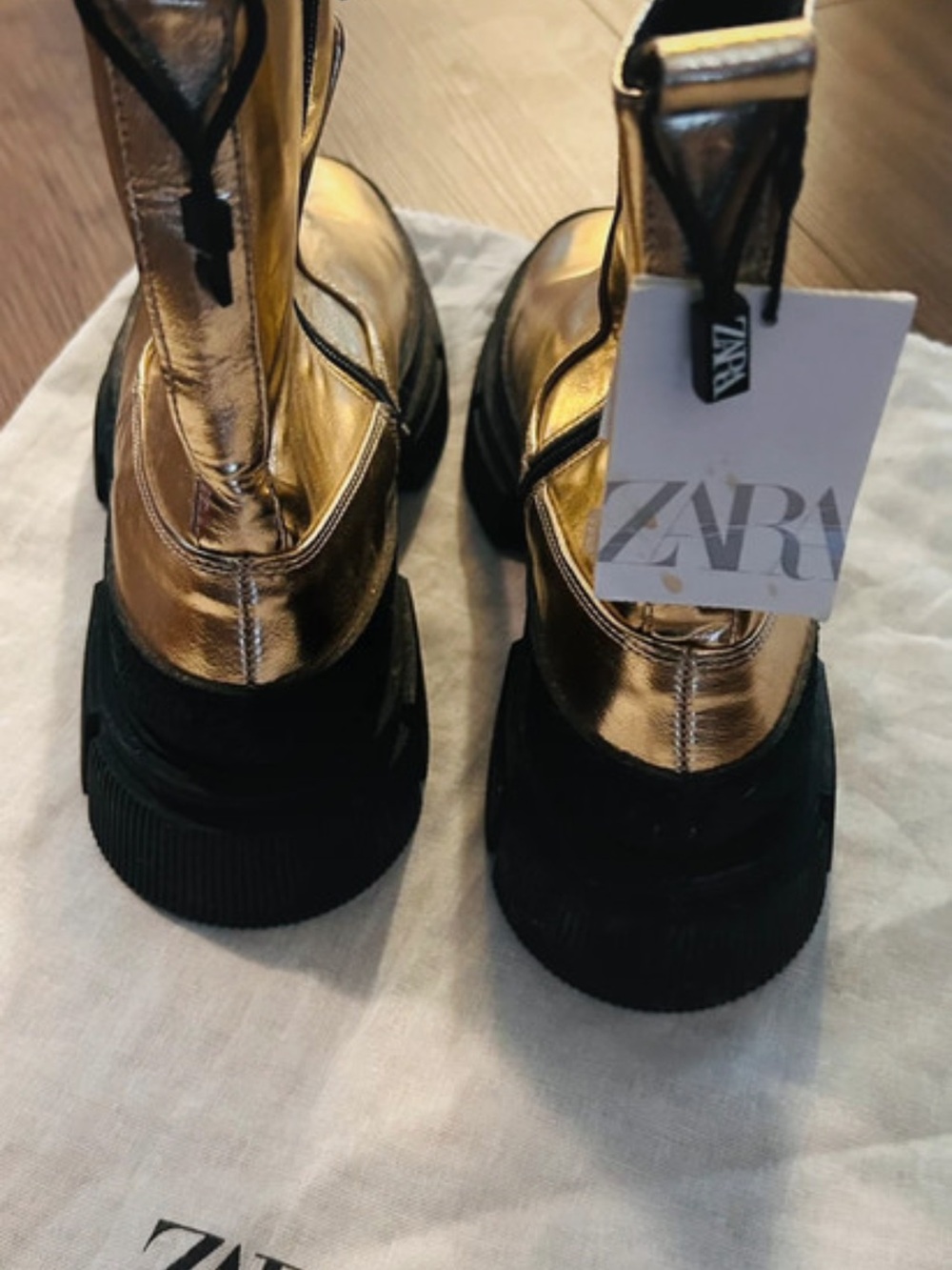 Zara Metallic Gold Platform Chelsea Boots - Picture 8 of 10